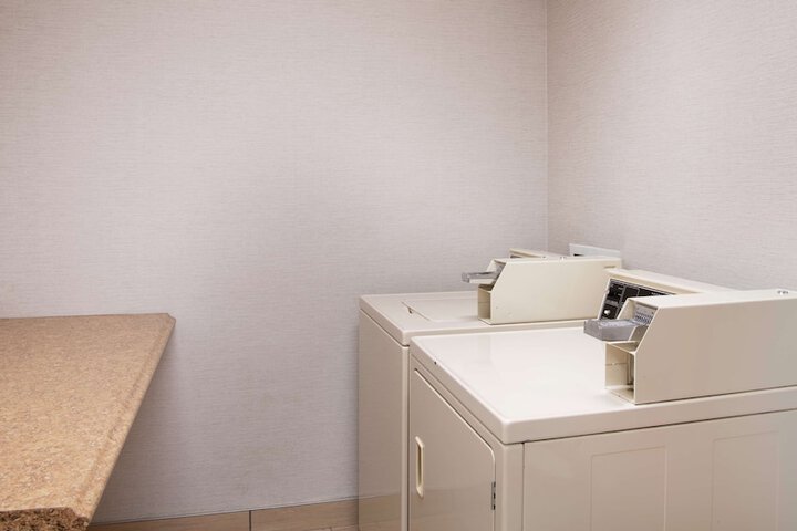 Hampton Inn Erie-South