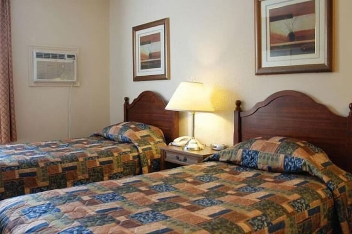 Room 17 of 30
