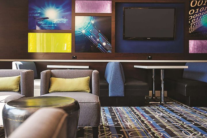 Hotel Interior 18 of 43