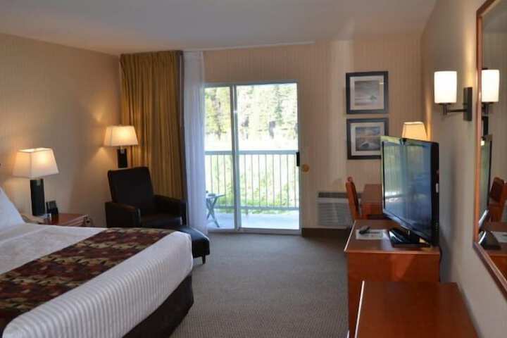 Room 21 of 62