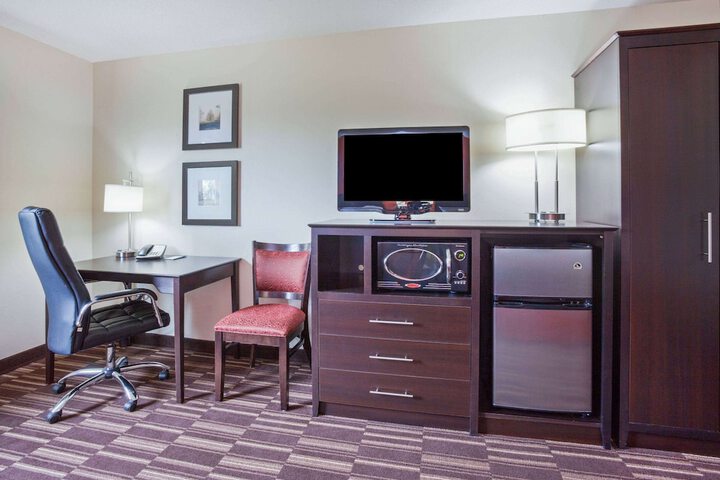 Room 18 of 26