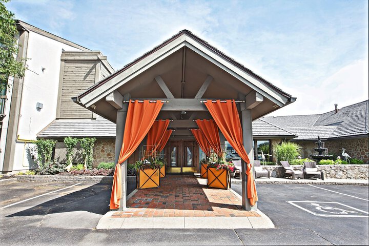Hotel 3 of 96