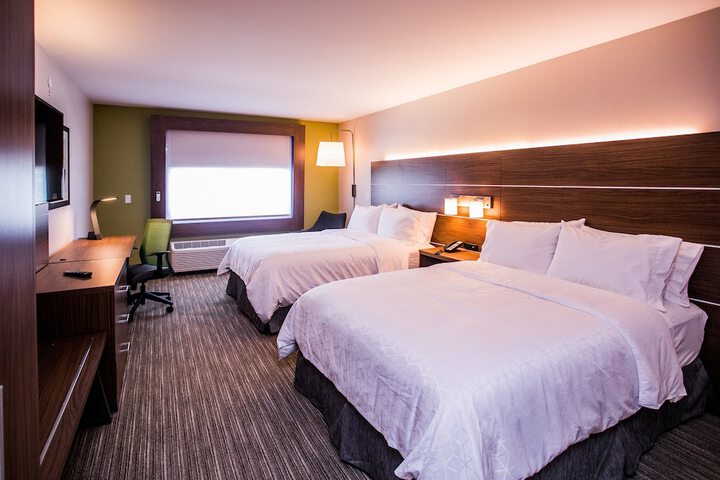 Room 36 of 54