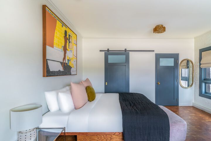 Room 48 of 52