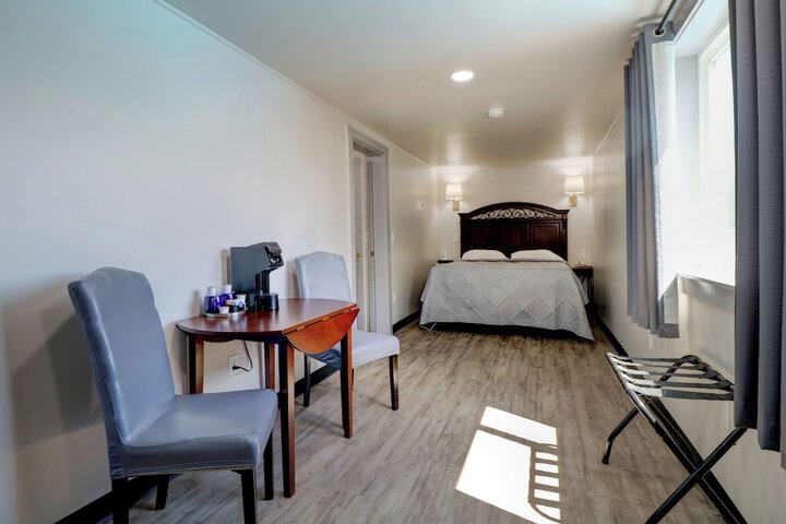 Room 46 of 59