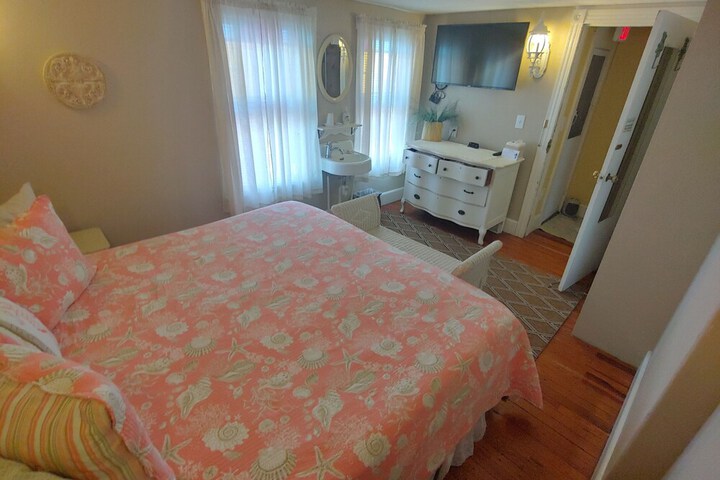 Island Guest House B & B