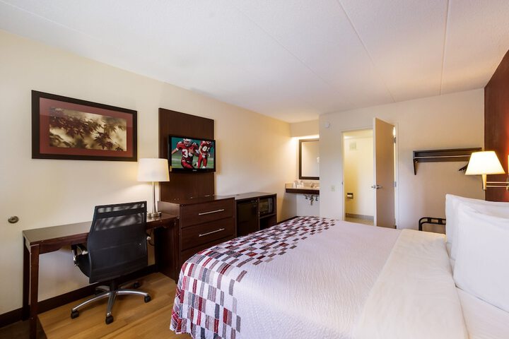 Room 31 of 40
