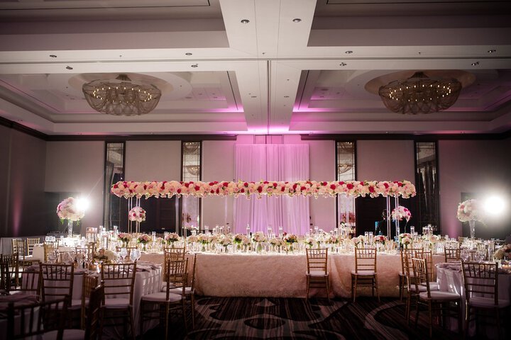 Ballroom/Hall 92 of 102