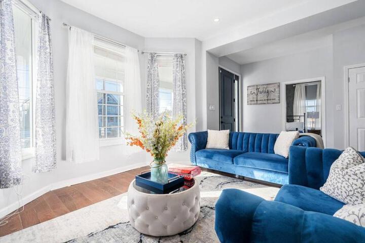 Modern 3 Bed Apt Parking W D