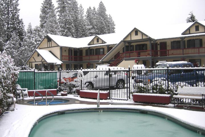 Hotel 3 of 37