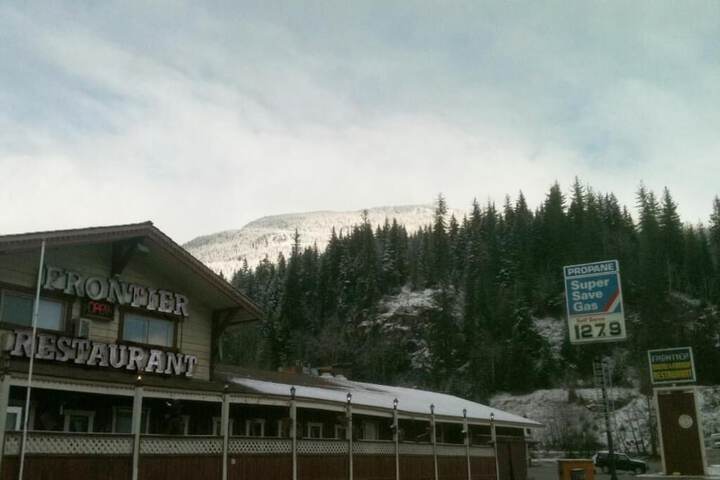 Hotel 4 of 39