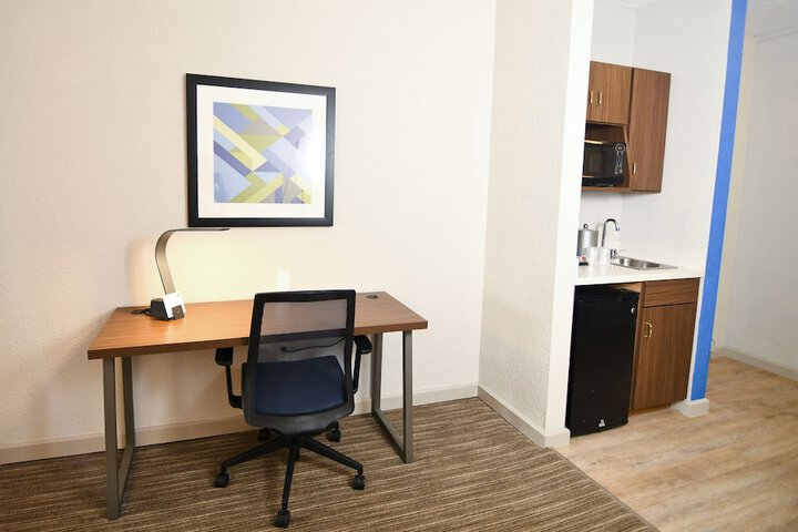 Room 69 of 126