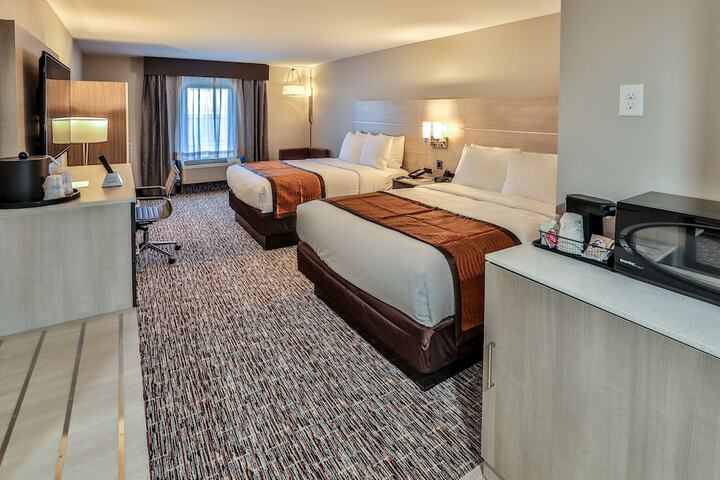 Room 16 of 30