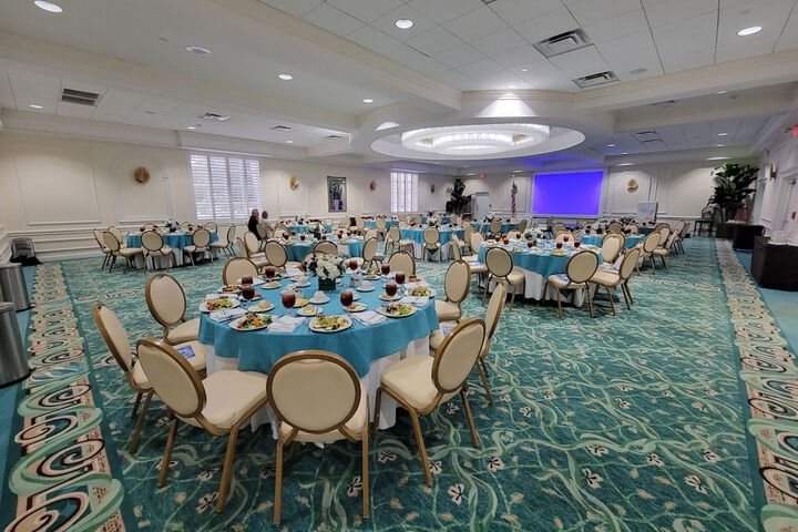 Lago Mar Beach Resort & Club