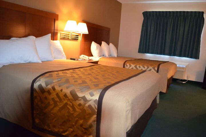 Room 20 of 28