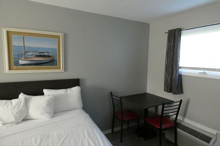 Aquastar Inn