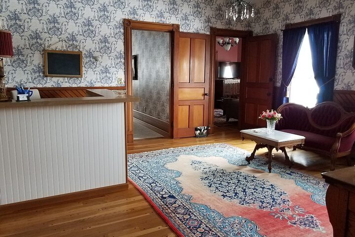 The Fox and the Grapes Bed & Breakfast
