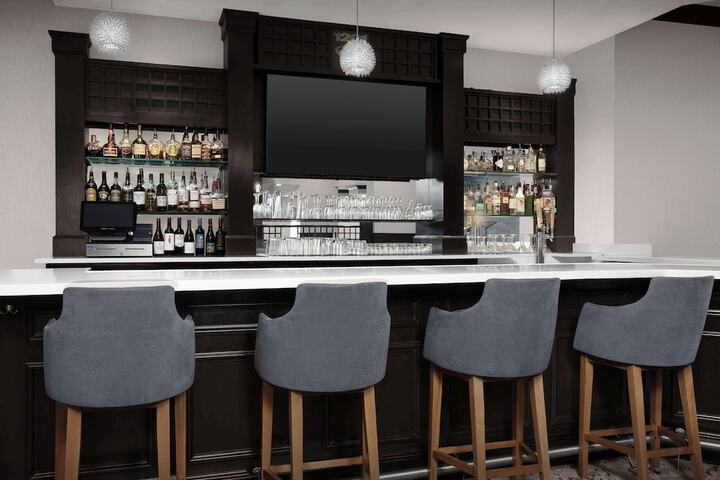 Homewood Suites by Hilton Jacksonville Downtown-Southbank