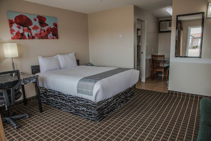 Room 32 of 57