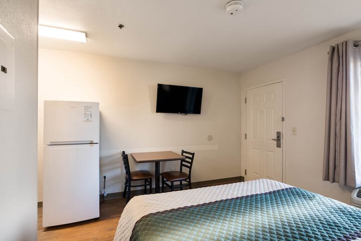 Room 21 of 33