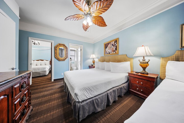 Room 18 of 51