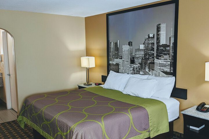 Room 20 of 44