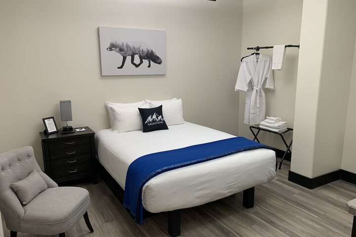 Room 15 of 38
