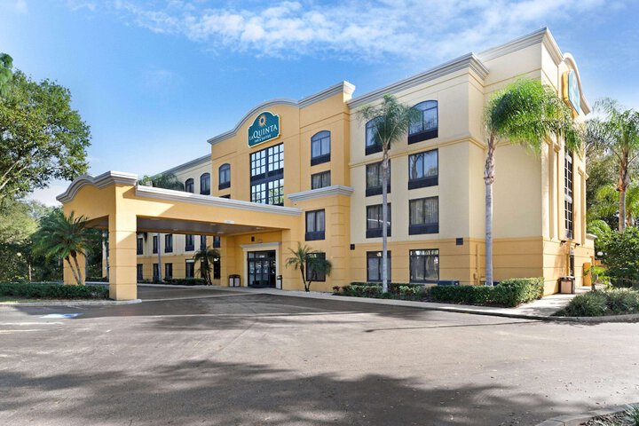 Hotel 2 of 27