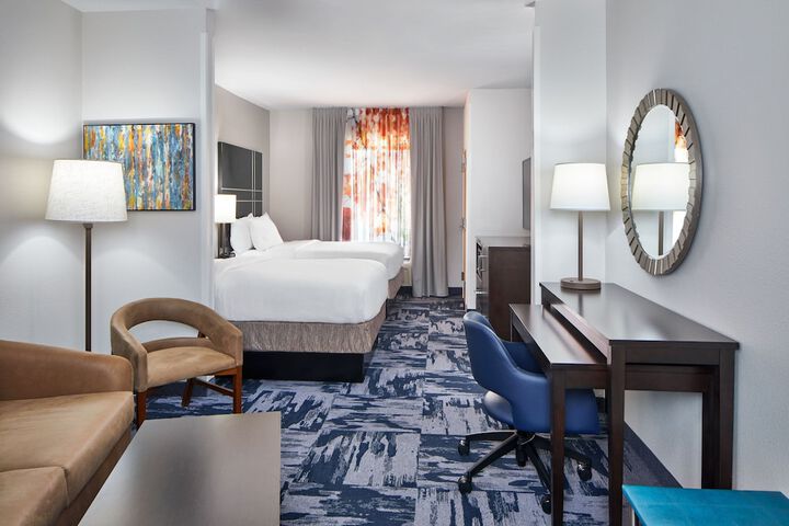 Room 16 of 25
