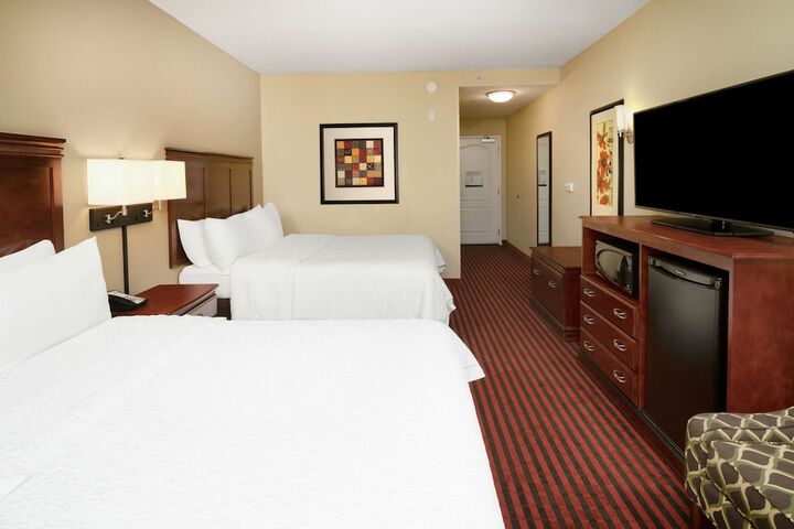 Room 17 of 34