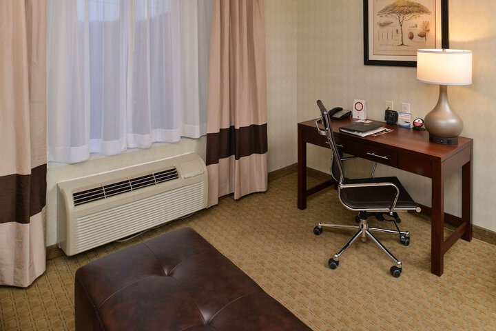 Room 20 of 74