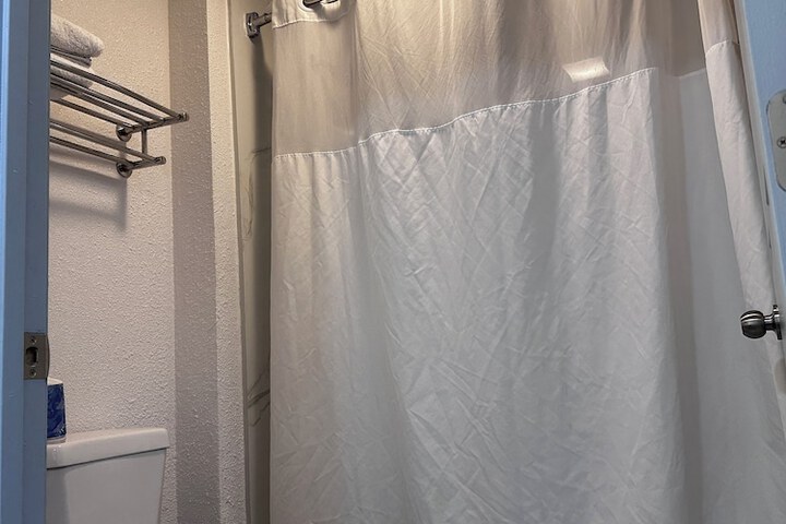 Room 29 of 71