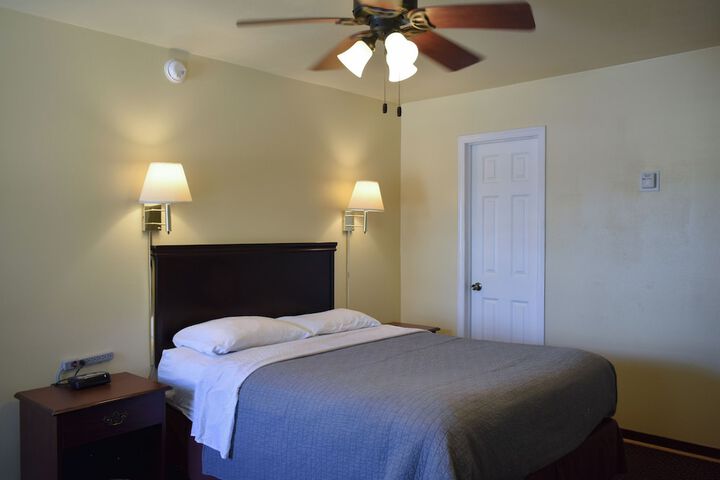 Room 12 of 15