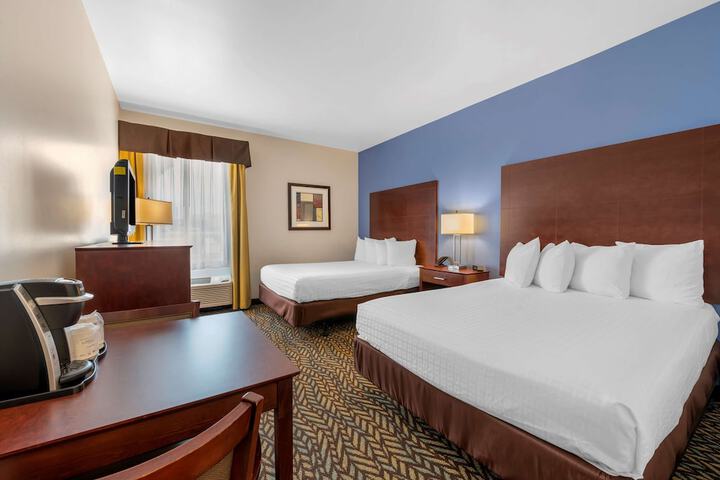 Best Western Plus Covered Bridge Inn