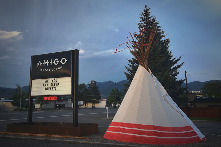 The Amigo Motor Lodge