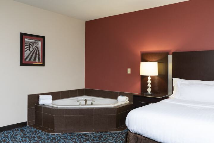 Room 25 of 50