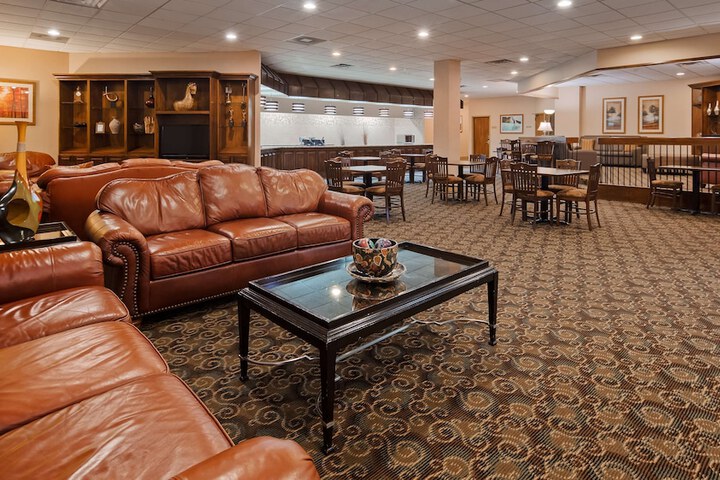 Best Western Crossroads of The Bluffs