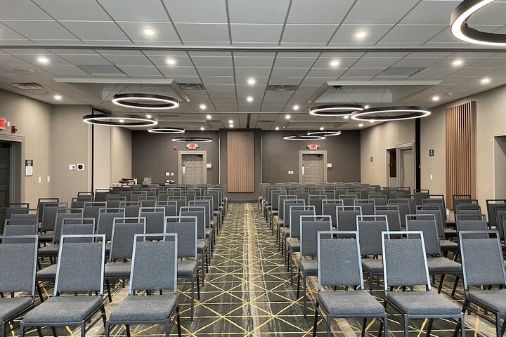 Holiday Inn Cleveland-Mayfield by IHG