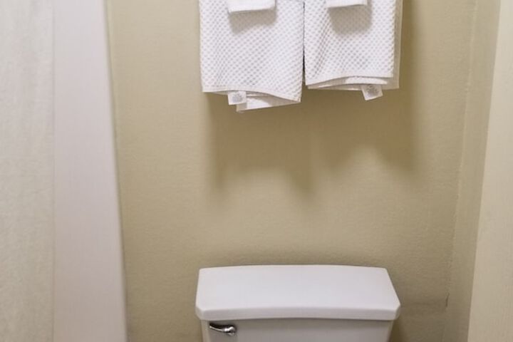 Room 7 of 15