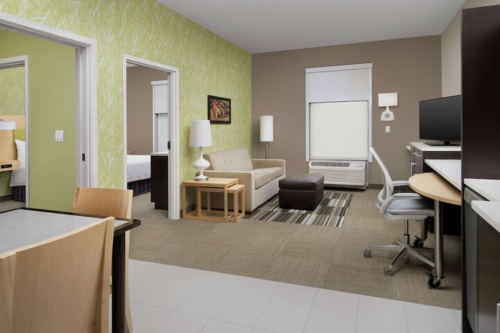 Room 19 of 36