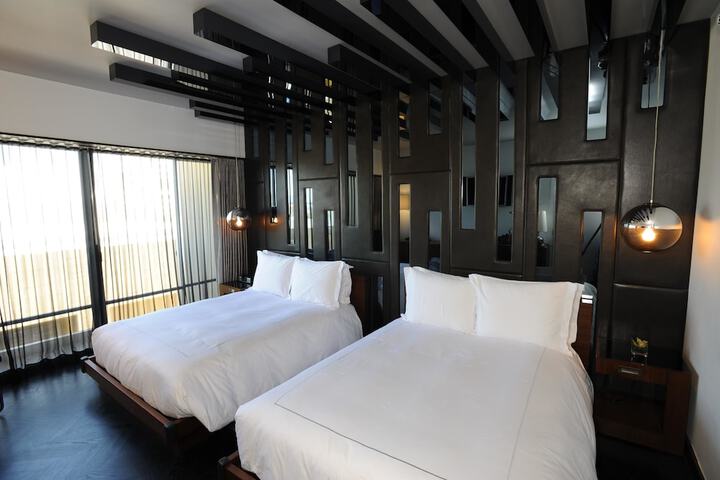Room 29 of 46