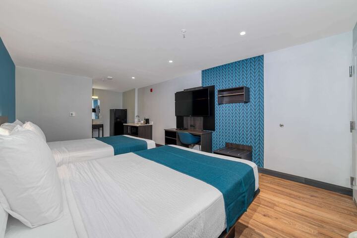 Studio 6 Suites – Stockton CA – Waterfront