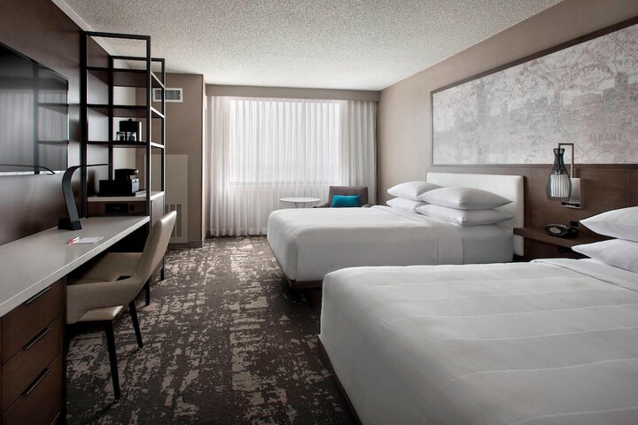 Room 14 of 37