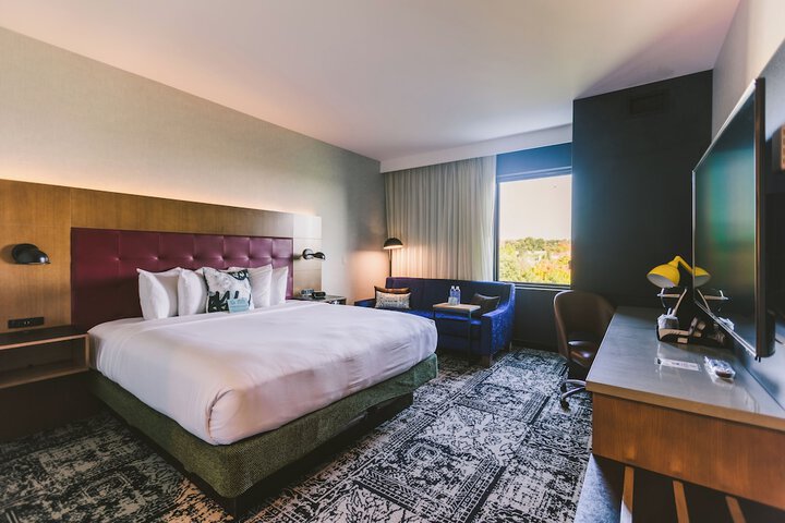 Room 20 of 48