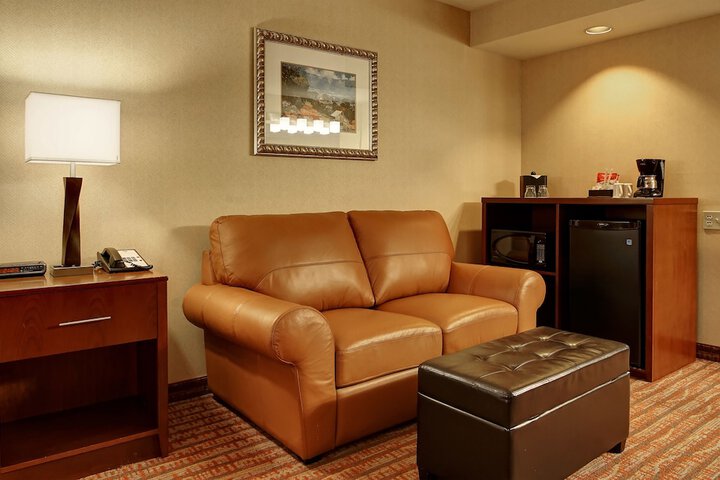 Room 13 of 20