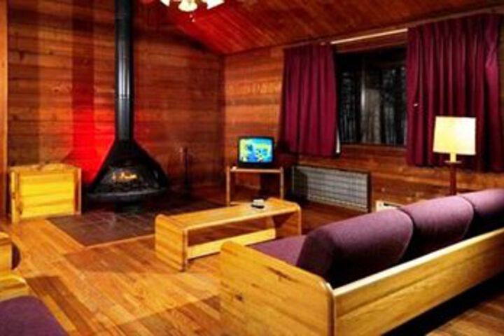 North Bend State Park Lodge