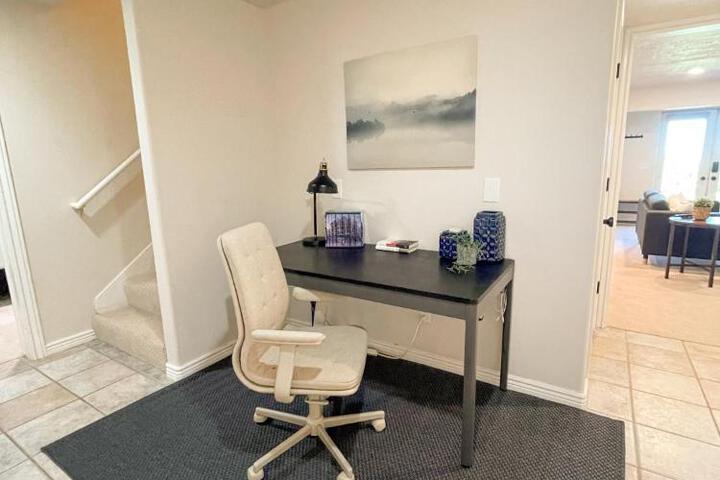 City View Retreat 2 BR 1 B