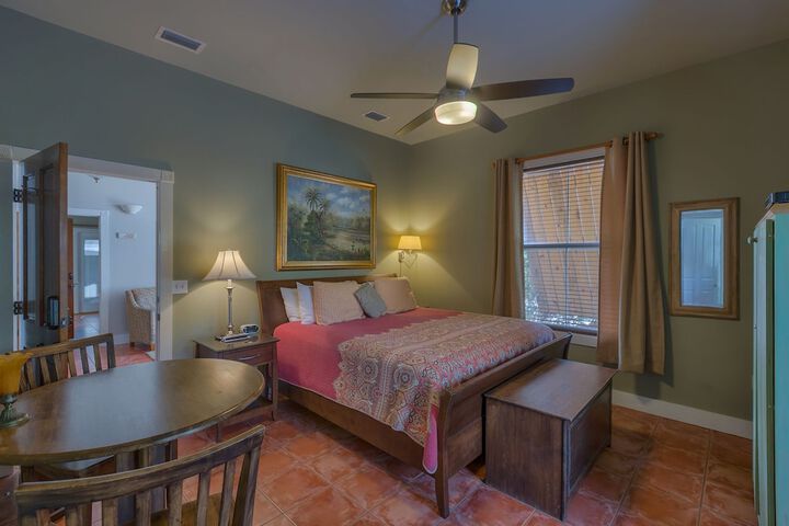 Room 41 of 54