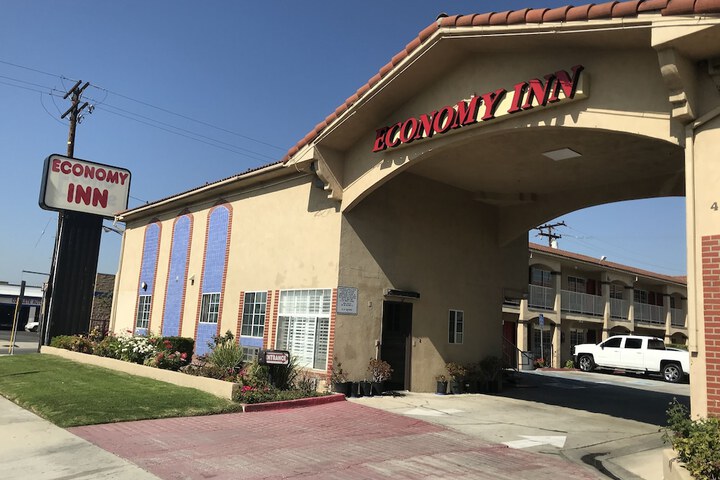 Hotel 2 of 31