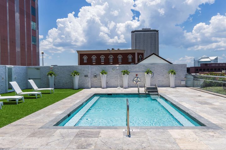 Pool 6 of 43